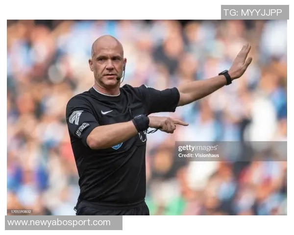 泰勒谈VAR制造完美预期悖论英超裁判工作之魅力 泰勒谈VAR制造完美预期悖论英超裁判工作之魅力