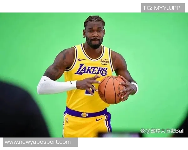 艾顿季前赛表现不佳仅出场21分钟正负值惨遭25创生涯新低