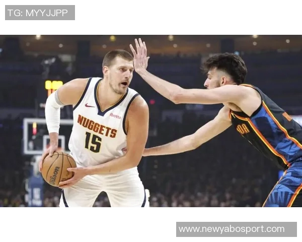 约基奇半场表现惊艳11投7中斩获17分10篮板5助攻1盖帽